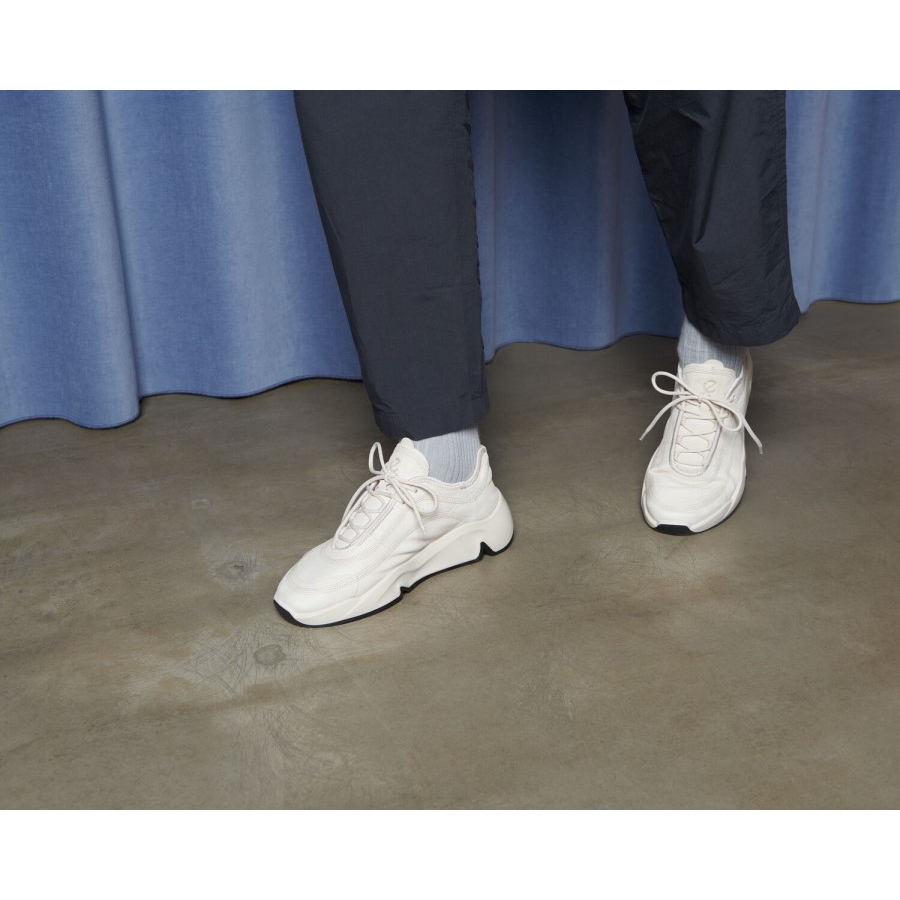 Men Tonal Chunky Sneaker Ecco Limestone Ireland