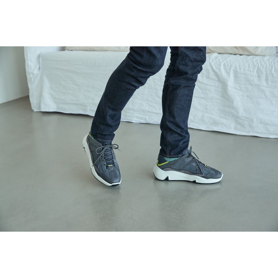 Magnet-Gravity-Night Sky Men Chunky Sneaker With Colour Pops Ecco Ireland
